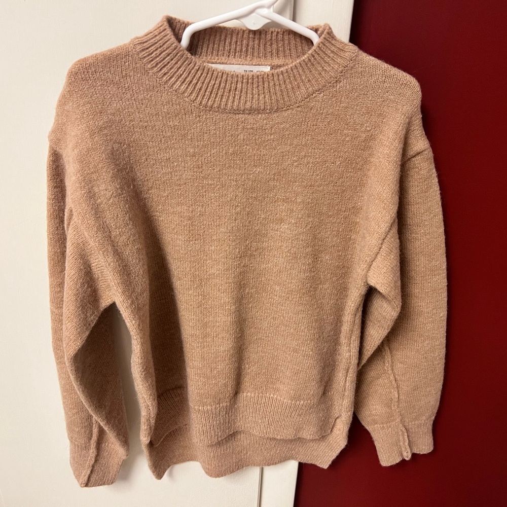 Girl - Sweater